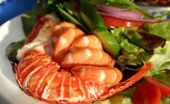 After the age of 60, seafood in the diet of men will increase the potential