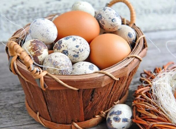 The billing or chicken eggs